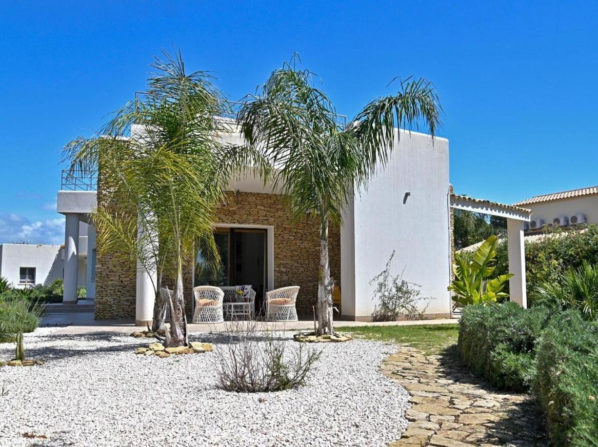 Cossyra Holiday home *